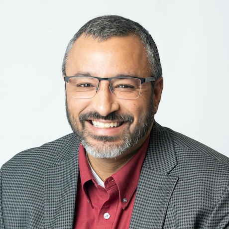 Sandeep P. Soin, the hip replacement and total joint replacement specialist at Ortho Indy
